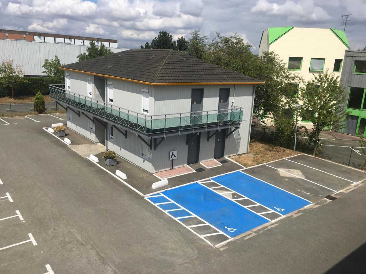 可格尼尔斯普瑞米尔经典酒店 孔格涅雷斯 外观 照片